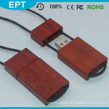 Red Wood Stick mit Schnur USB-Stick